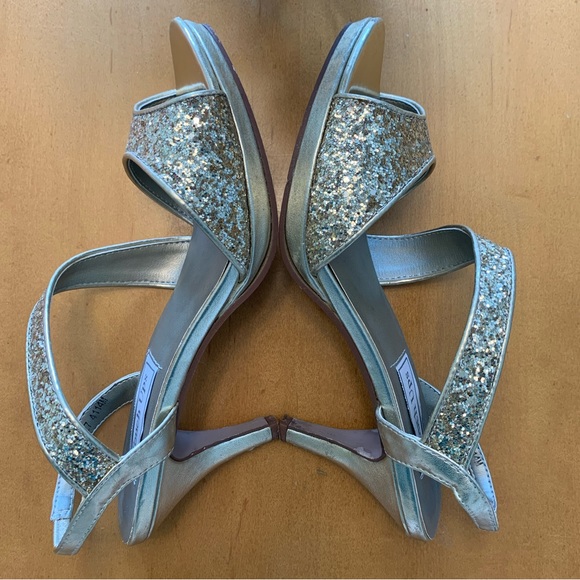 Touch Ups Reagan Platform Sandal Heel Gold - Picture 5 of 8